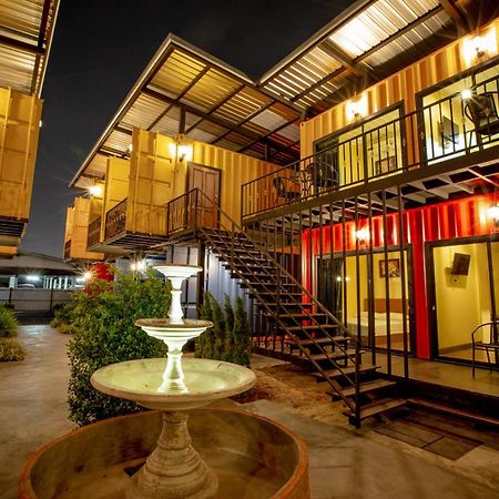 Tuscany Land Resort Donmuang Bangkok Luaran gambar